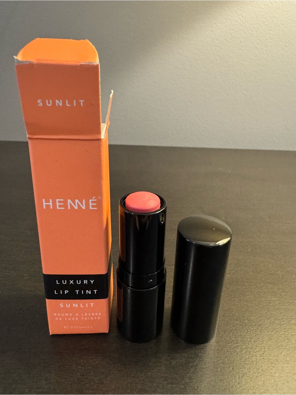 Henne Organics Luxury Lip Tint Sunlit .15 oz Full Size NIB